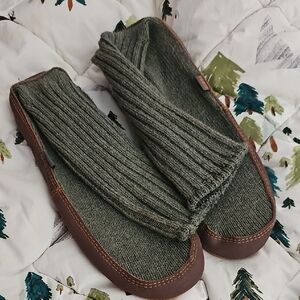 Acorn Green Knit Slippers Mens 13.5-14.5
